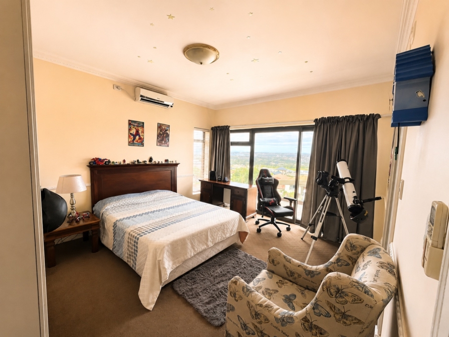 6 Bedroom Property for Sale in Monte Christo Western Cape